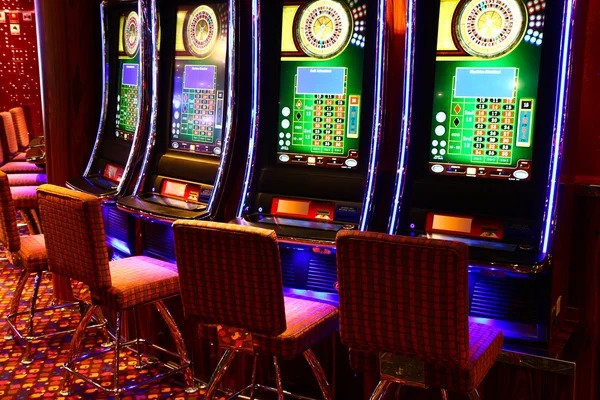 aseantogel mobile app interface showing live casino tables and sportsbook feed